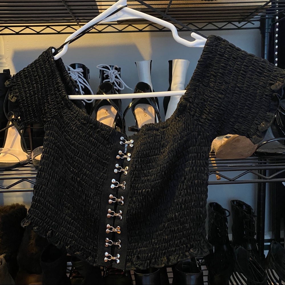 Hook and Eye Closure Smocked Crop Top